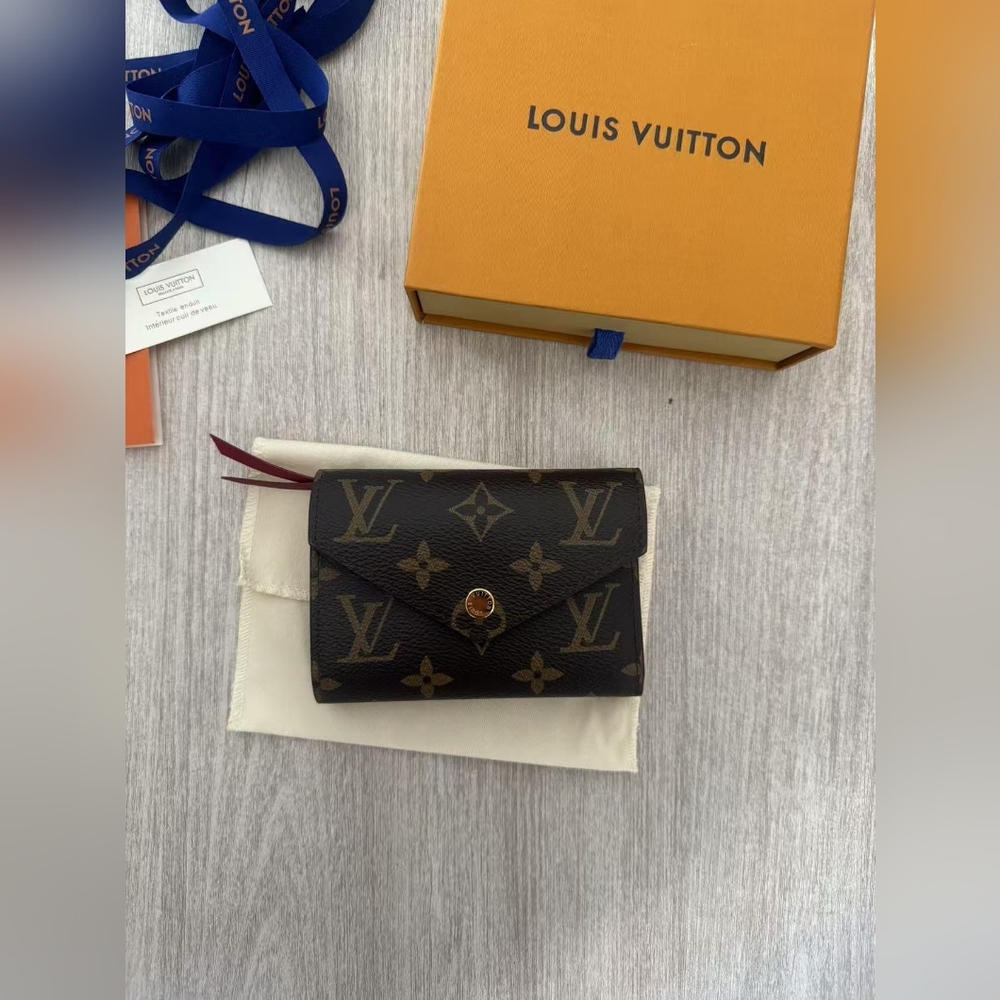 Louis Vuitton Victorine Wallet